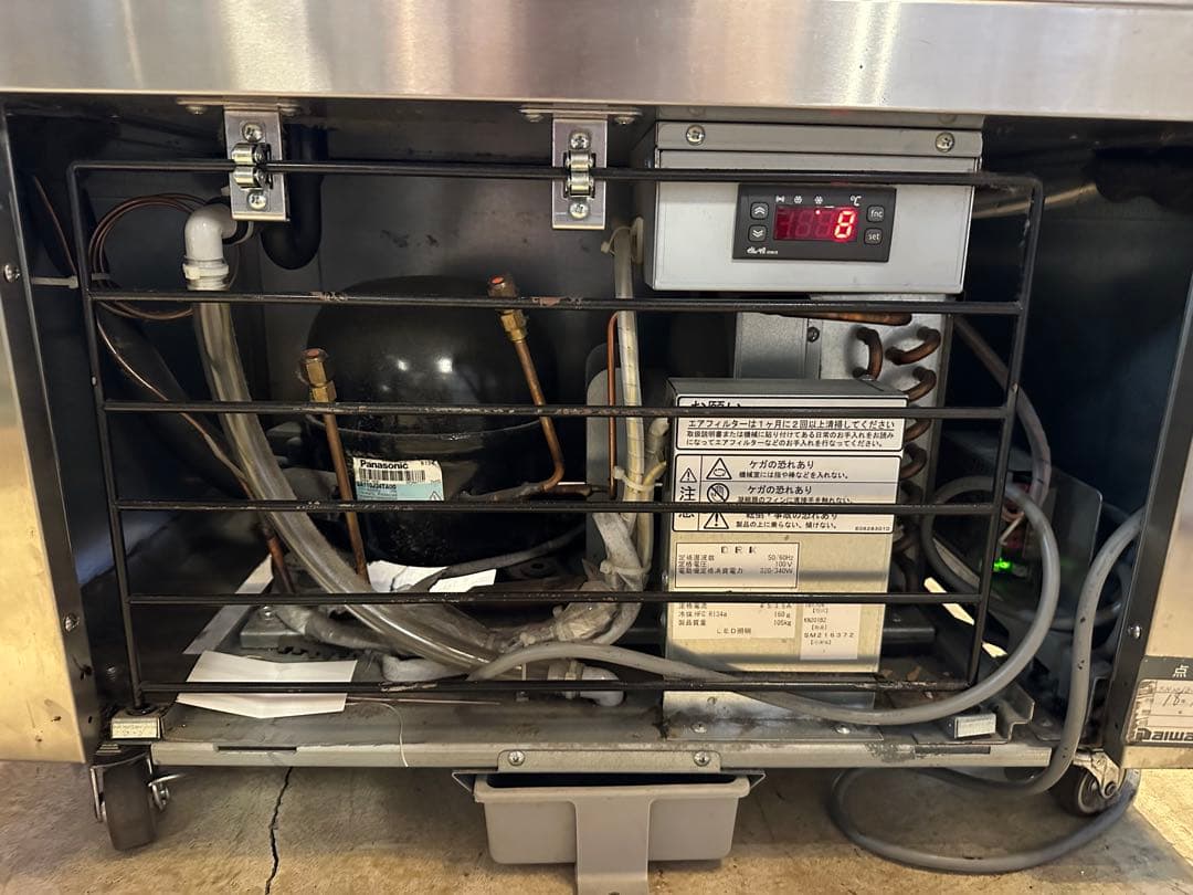 大和冷機 業務用 小型 対面 冷蔵 ショーケース 100V 700×500 後扉