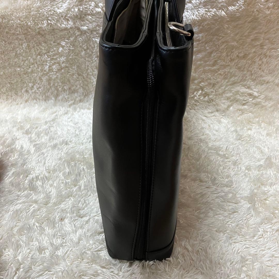 【美品】TRION ブリーフケース 2way ビジネスバッグ　キャリーオン3室