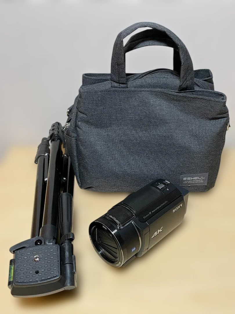 【値引中】SONY FDR-AX45 本体 + 三脚 + バッグ + SDカード