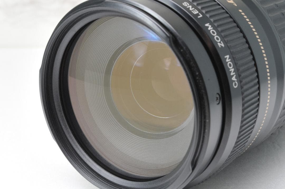 望遠レンズ⭐️Canon EF 75-300mm F4-5.6 USM ズーム