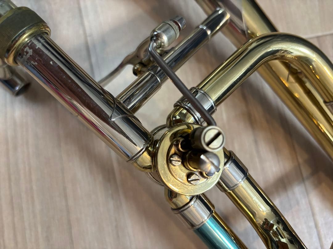 Bach 42 オープンラップF管付 テナーバストロンボーン 中古