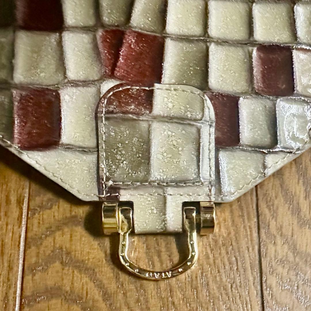 アタオ　ロトロ・ヴィトロ　二つ折り財布