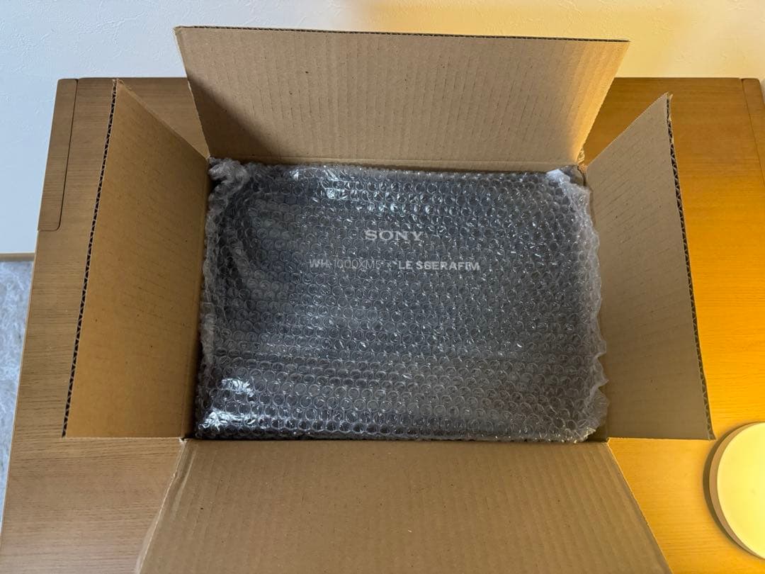 SONY WH-1000XM5×Le Sserafim ルセラフィム　ヘッドホン