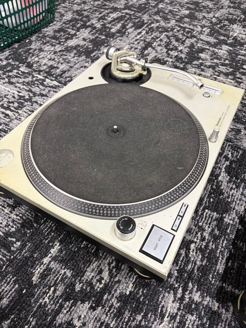 近日取り下げTechnics SL-1200MK3D ターンテーブル