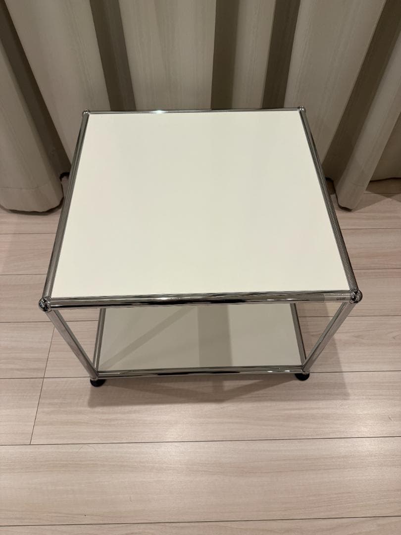 USM ハラー サイドテーブル　ローテーブル ホワイト