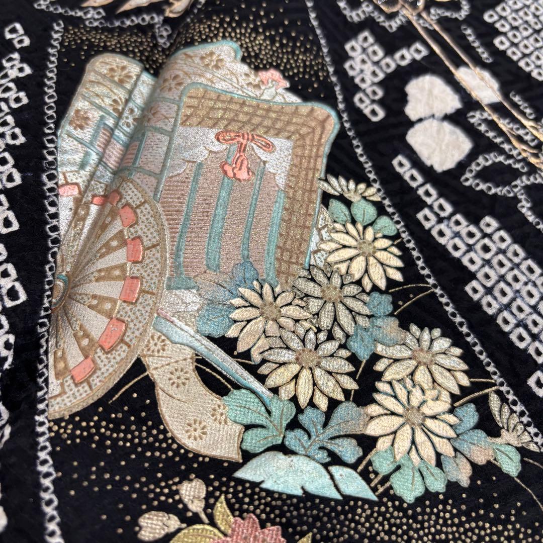 サラ　AK-7092 AK-6983 振袖 モノトーン 総絞り 箔押しの