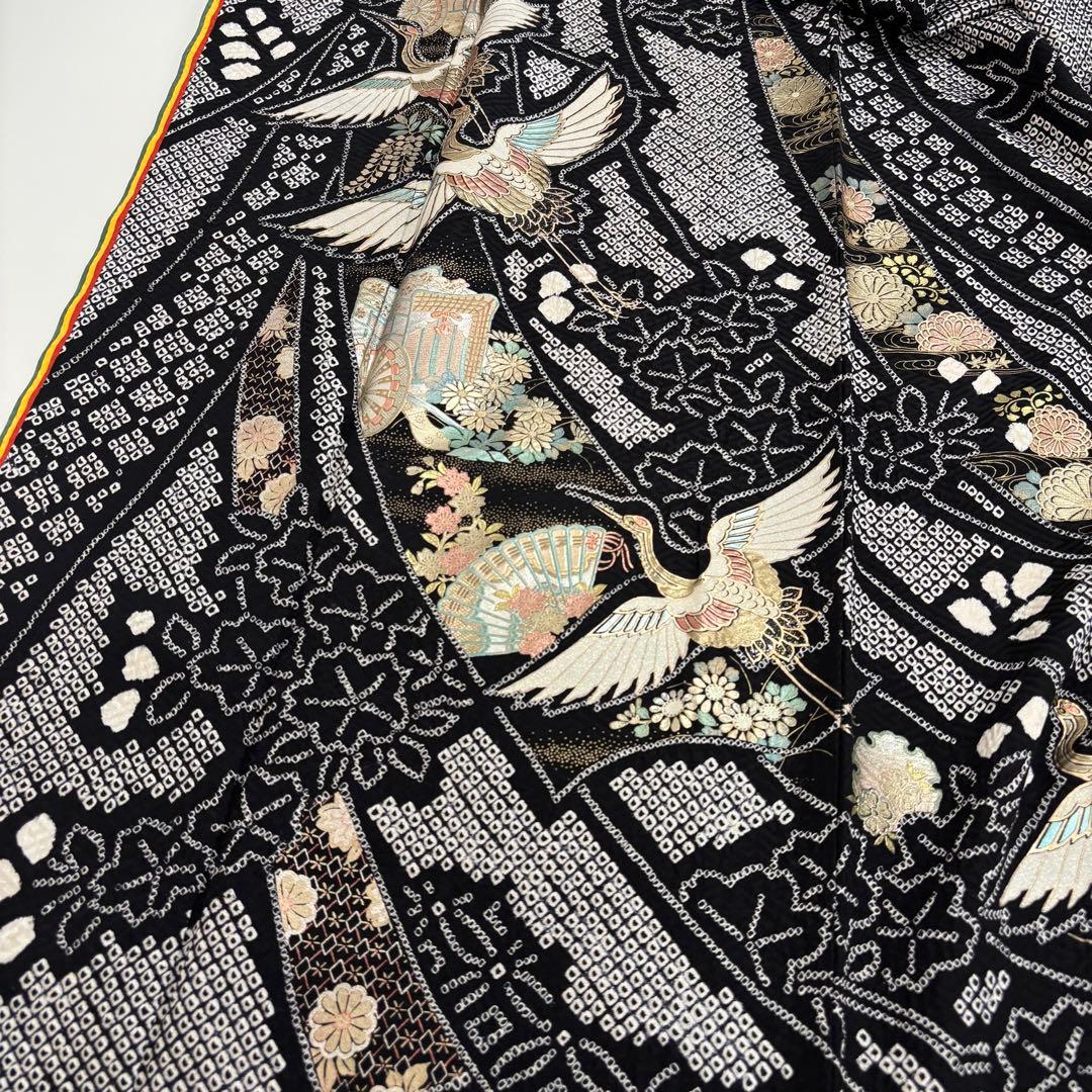 サラ　AK-7092 AK-6983 振袖 モノトーン 総絞り 箔押しの