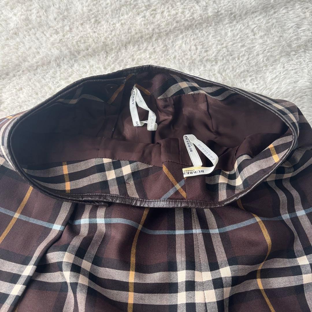 高級 バーバリーロンドン ノバチェック サイドベルト付き　ラップスカート