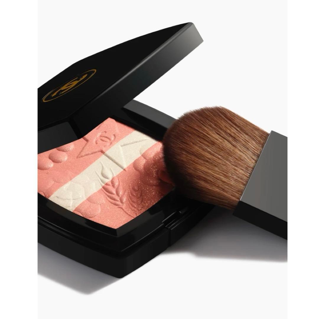 レ　シーニュ　ドゥ　シャネル　 998 ペッシュ　ルミエール