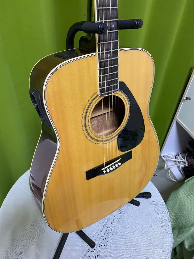 新春特価気分は中島みゆき！ヤマハFG エレアコ　音出し良好　アコギもOK！