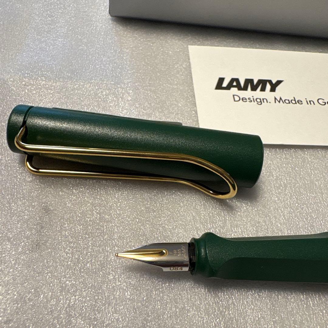LAMY サファリ万年筆　14金ペン先　Ｆニブ　新品未使用