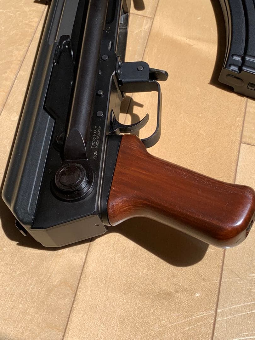 マルイ次世代電動エアーガン　AKS47