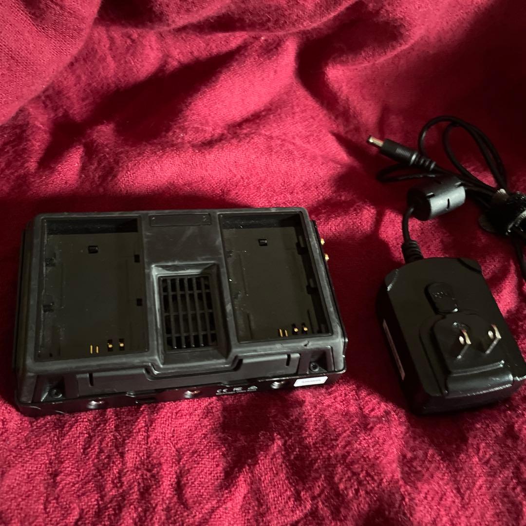 Blackmagic Design Video Assist5インチ