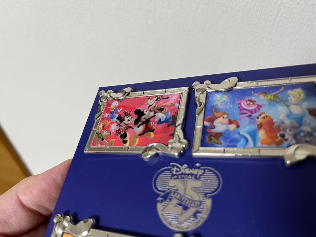 【希少】DisneyStoreLimited Edition 500 ピンバッジ