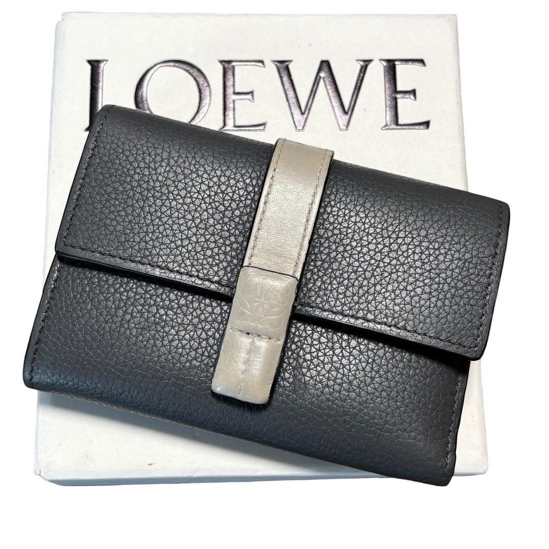 美品　ロエベ　バーティカルウォレット　スモール　三つ折り　レザー　ダークグレー