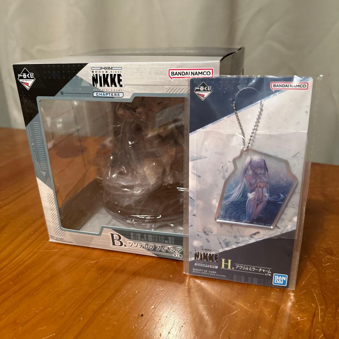 B賞&H賞NIKKE 一番くじシンデレラ フィギュア &アクリルミラーチャーム