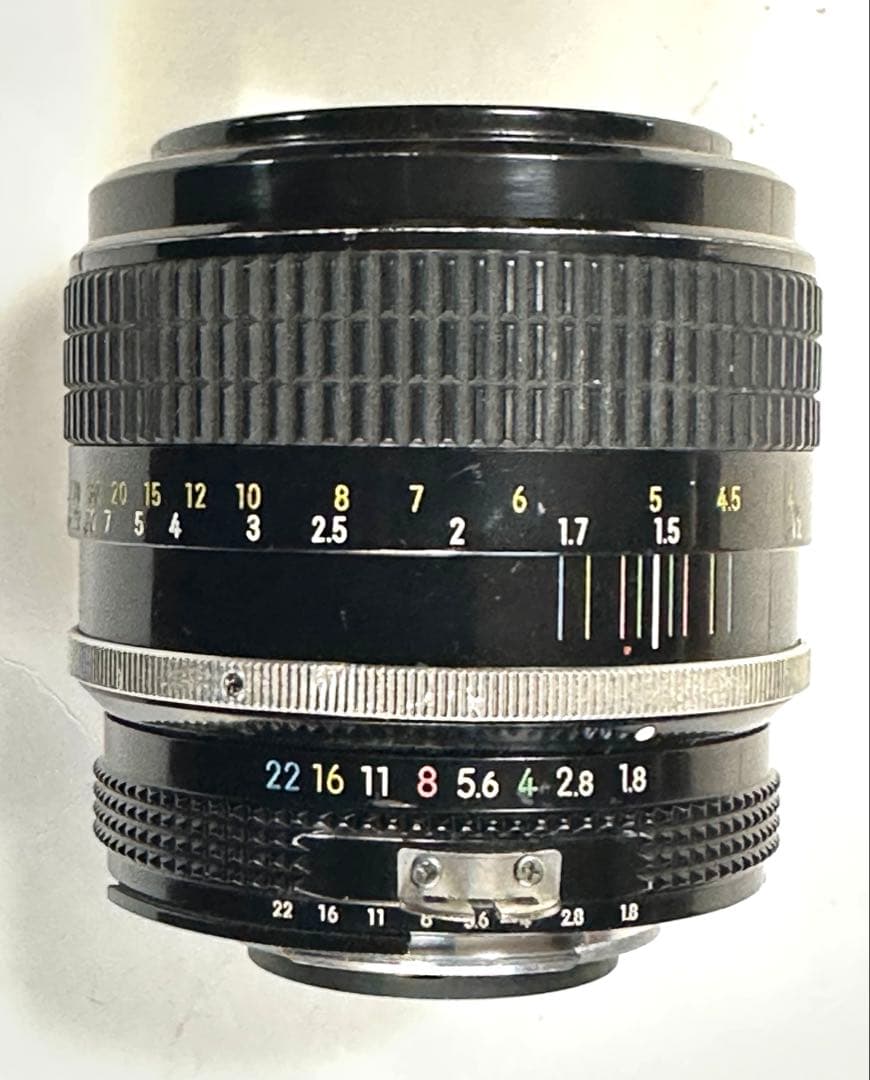NIKKOR 85mm F1.8 Ai 改　ニコン オールドレンズ　【訳あり】
