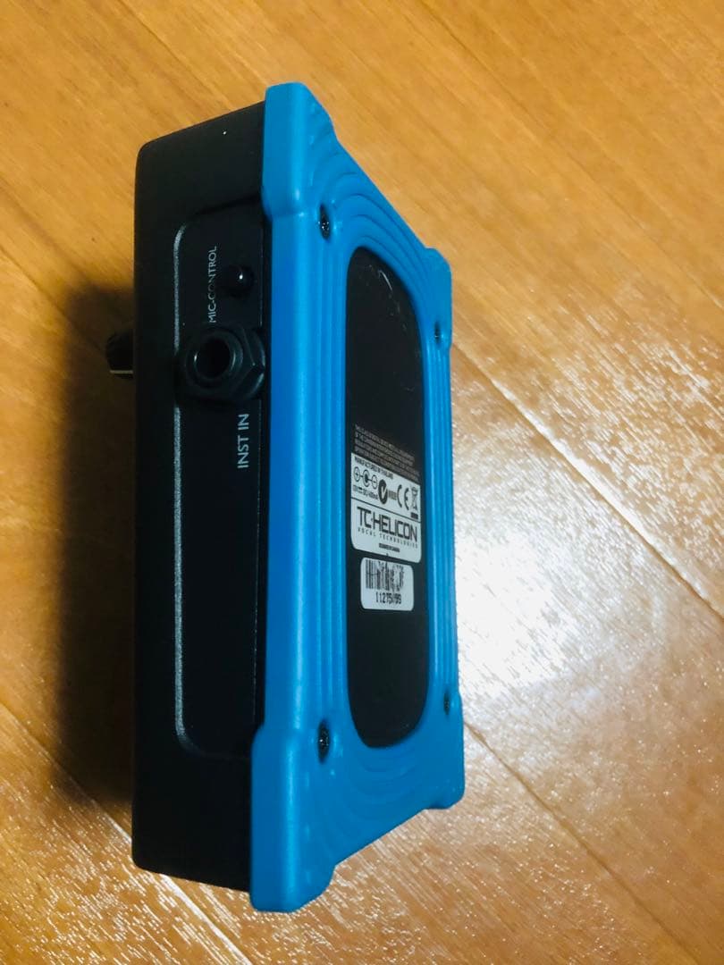 TC HELICON VoiceTone C1 ボーカル用ピッチ補正エフェクター