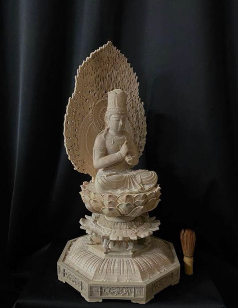 高62cm 井波彫刻 一刀彫り　仏教工芸品　香樟材　木彫仏教　大日如来座像