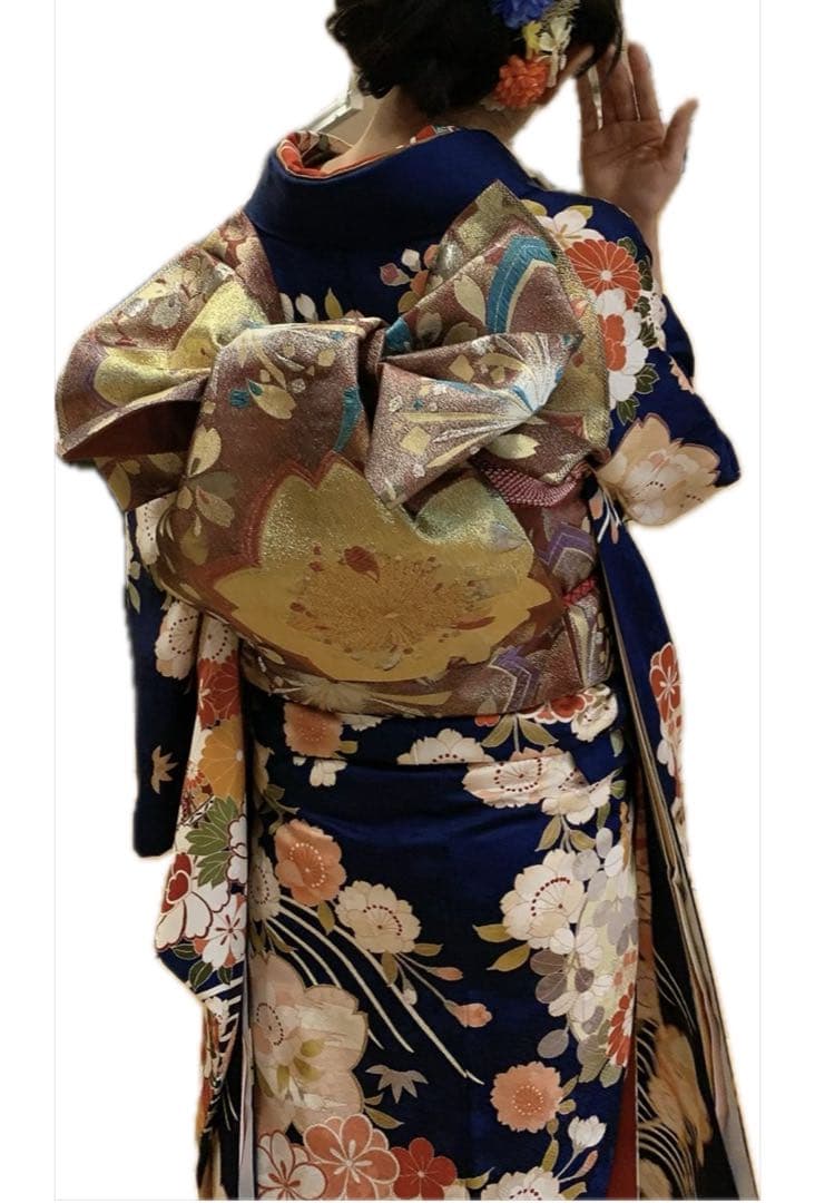 振り袖2着＋フルセット（訳あり長襦袢）おまけで小振袖1着、着物用ハンガー