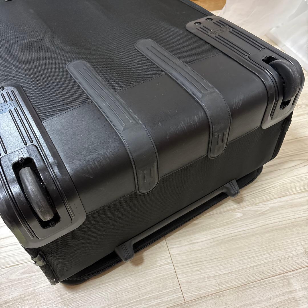 大型黒キャリーケース ナイロン製