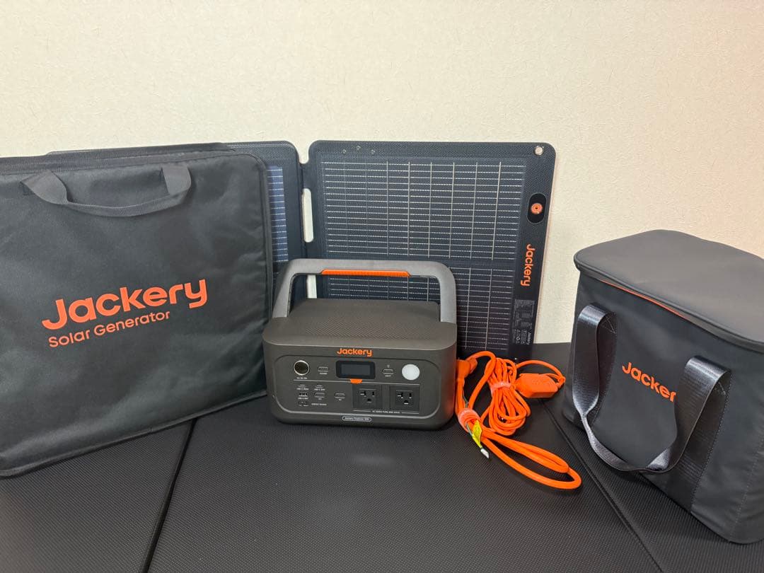 送料込みJackery ポータブル電源 ソーラーパネルセット