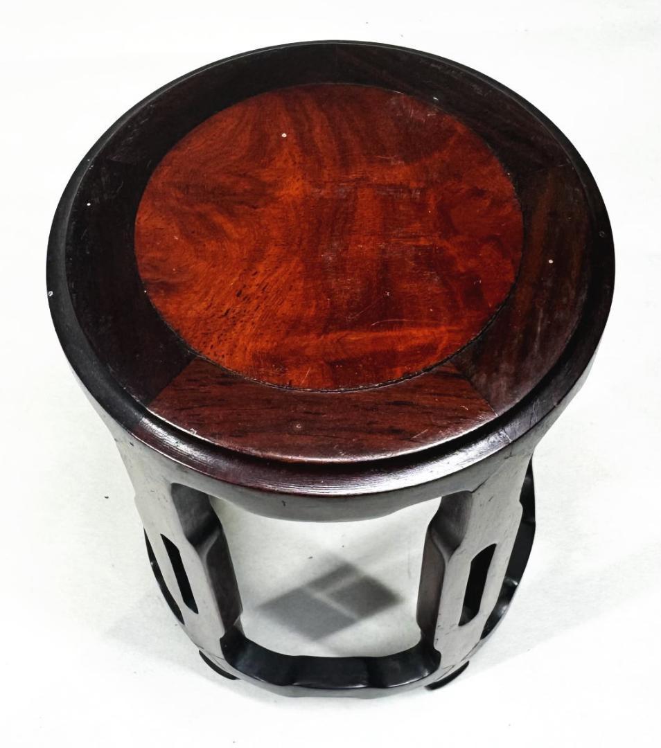 瘤杢 葡萄杢 唐木 透かし彫り小高卓台 玉杢 花梨 花台 華道 WWWT008