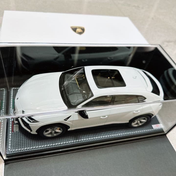 ランボルギーニ ウルス ミニカー MRコレクション