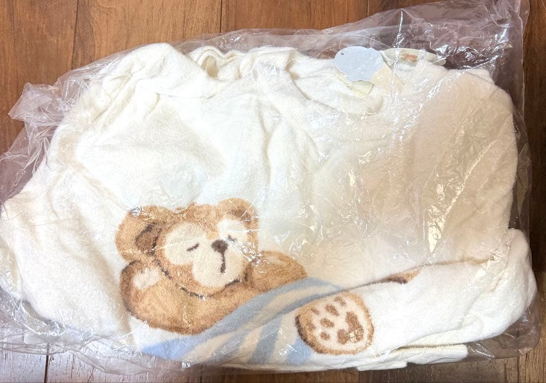 東京ディズニーシー　ダッフィー　ジェラートピケ　ルームウェアセット　半袖　白