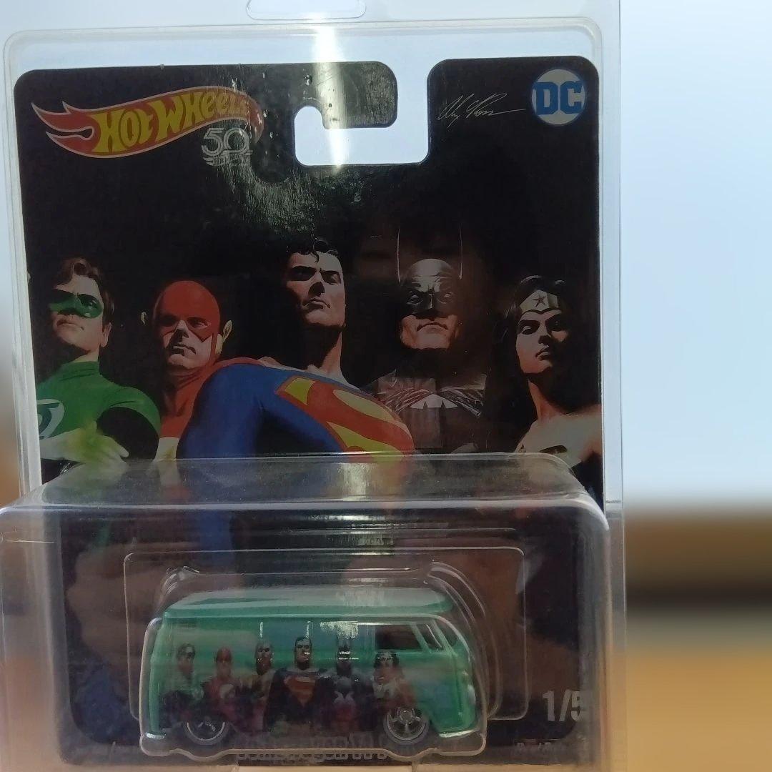 Hot Wheels DC Comics Superheroes ミニカー