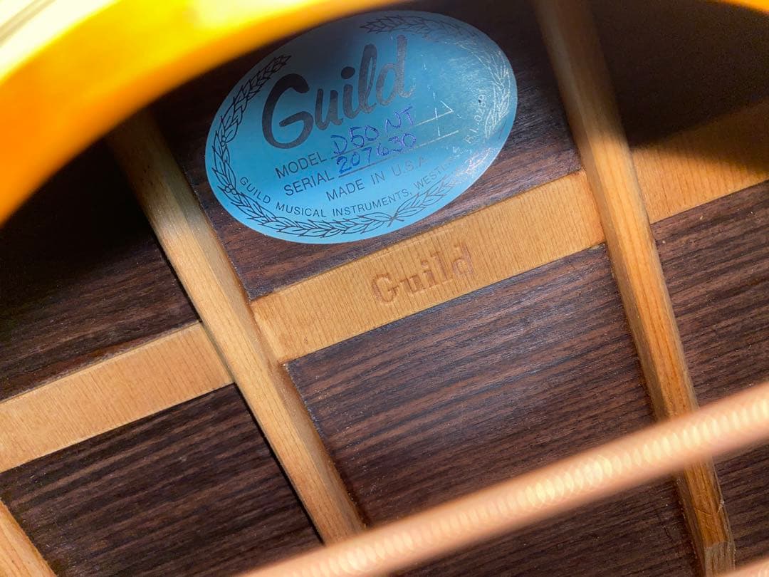 アコースティックギター　guild