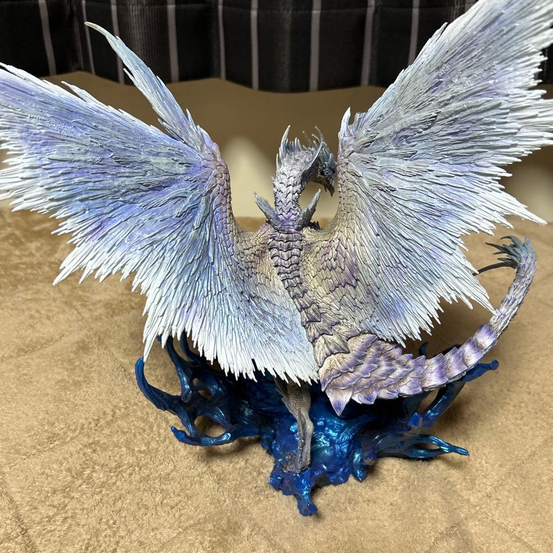 ジャンク クリエイターズモデル 冰龍 イヴェルカーナ モンスターハンター