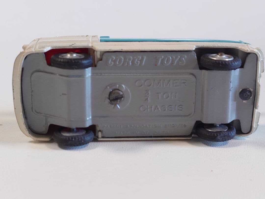 ミニカー CORGI TOYS COMMER 3/4TON CHASSIS