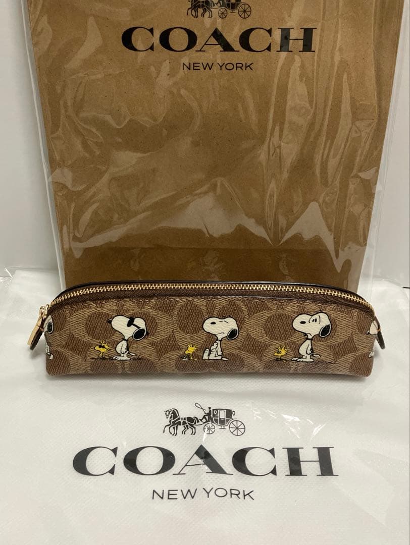 coach スヌーピー コラボ　ペンケース