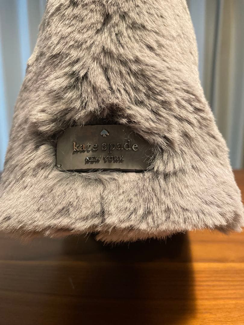 新品未使用kate spade new york ファー ショルダーバッグ