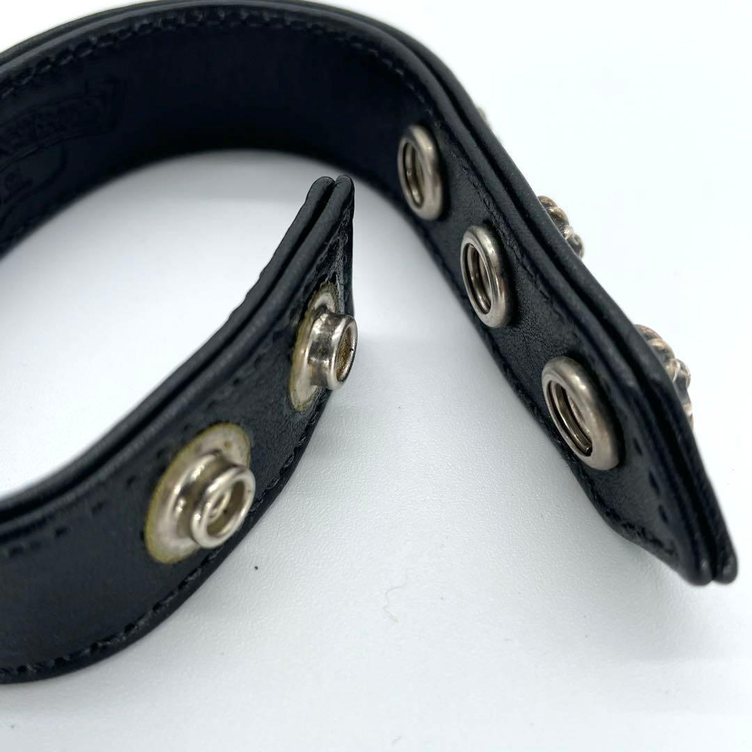 Chrome Hearts　レザーブレスレットクロス 3ボタン 2スナップ