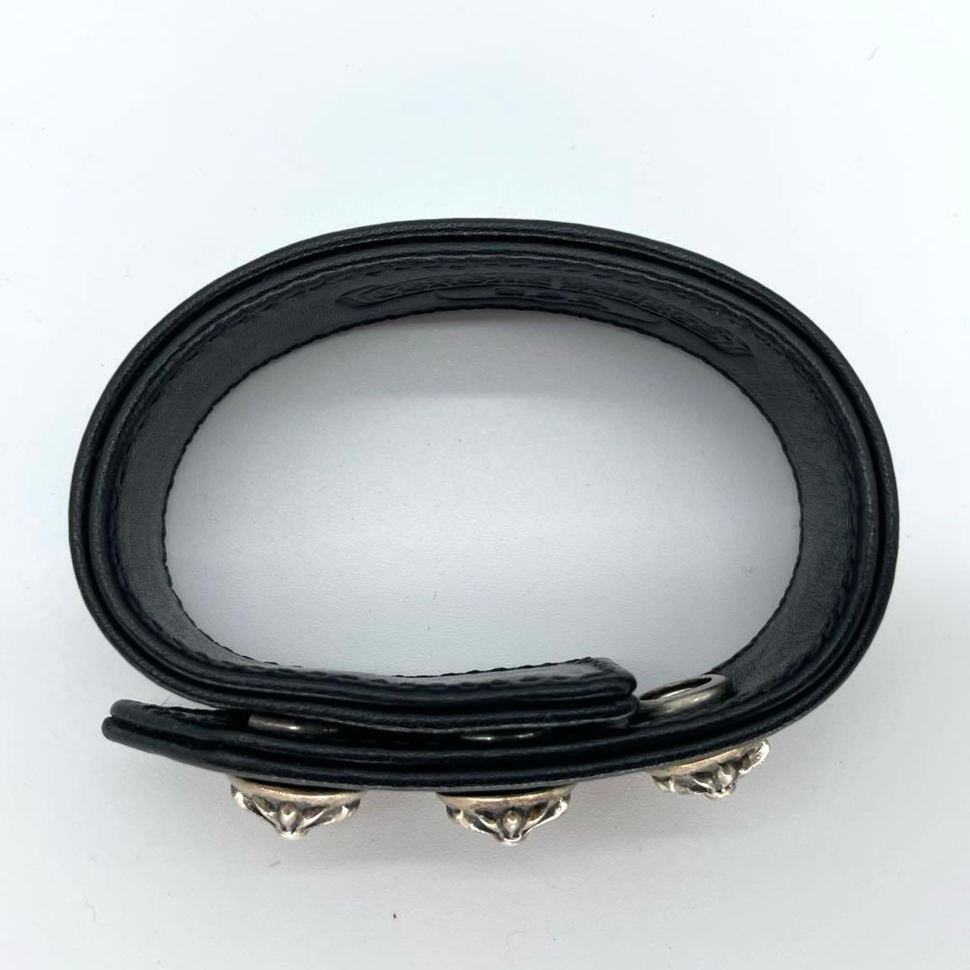 Chrome Hearts　レザーブレスレットクロス 3ボタン 2スナップ