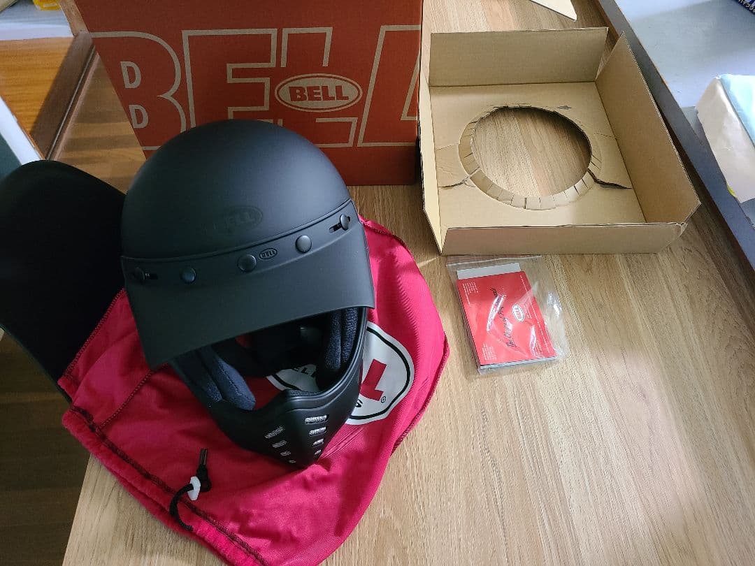 BELL MOTO3  ベル モト3