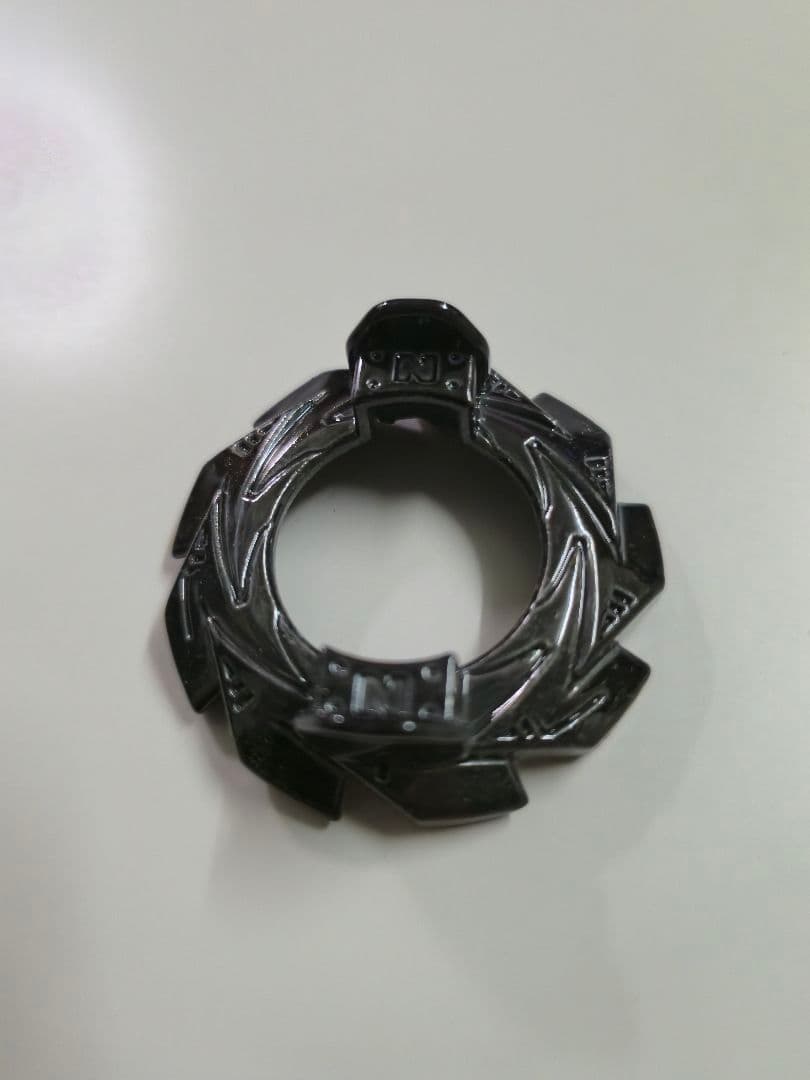 【超美品、新品未使用】 ベイブレードバースト ロス トロンギヌス 黒龍セット