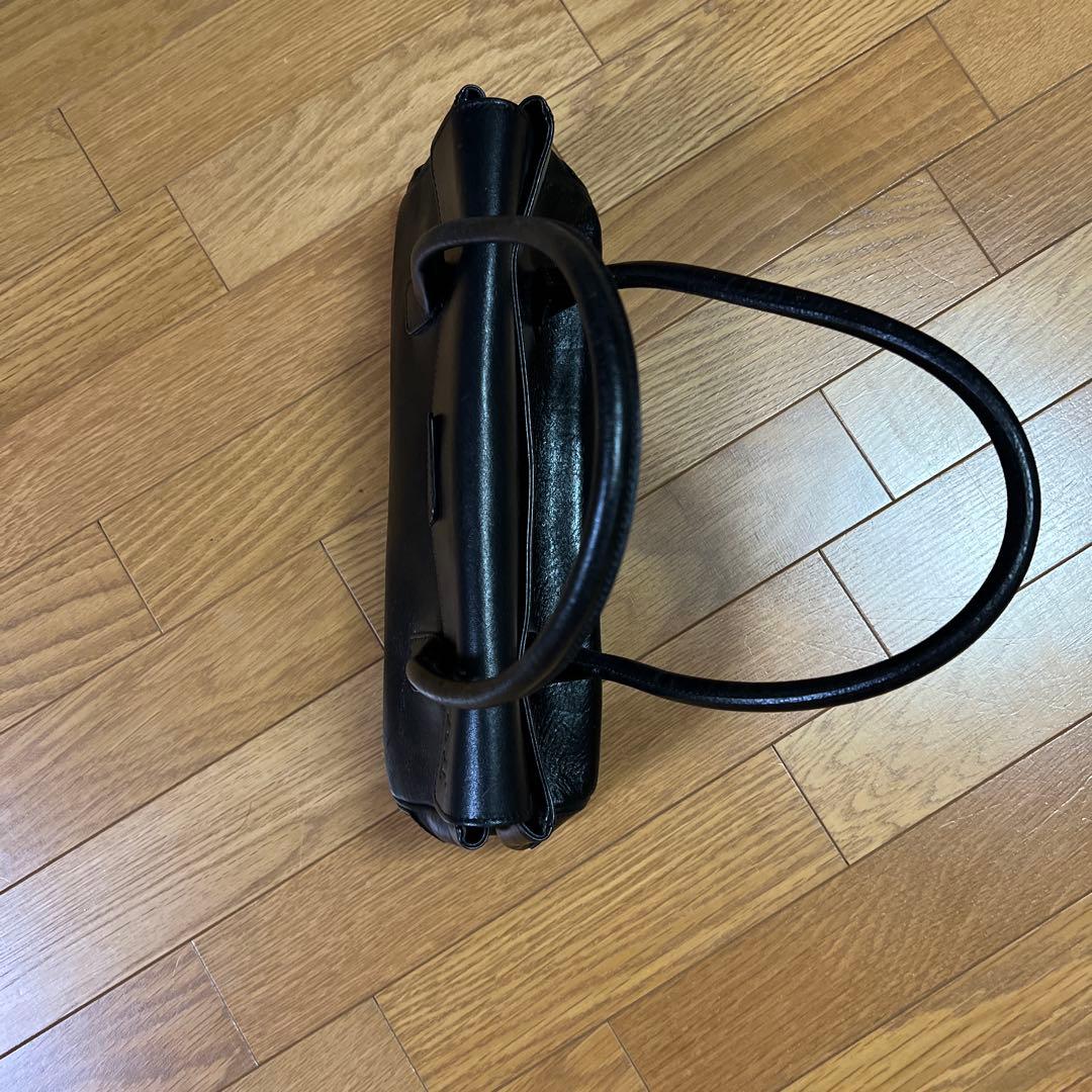 黒レザー Hロゴ ハンドバッグ HIROFU