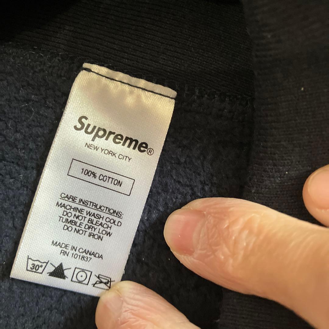 Supreme Sロゴ刺繍 パーカー