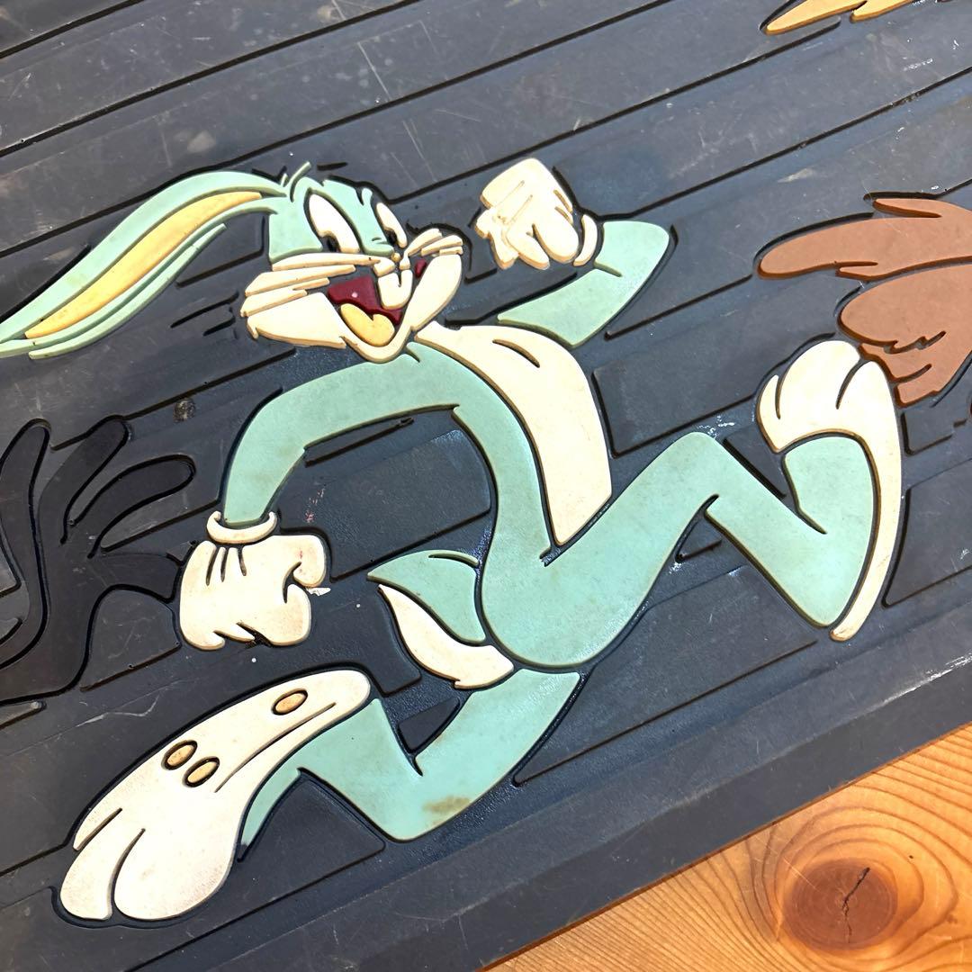 レア！　ルーニーテューンズ　ガレージ　ゴムマット　トラック　ロードランナー