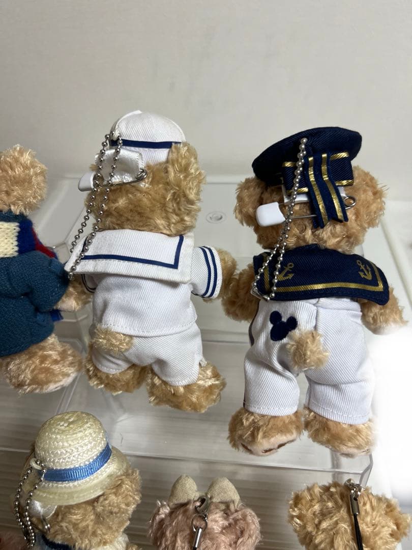 ディズニー、ダッフィー、シェリーメイぬいぐるみバッチ（船乗り、マフラー衣装）