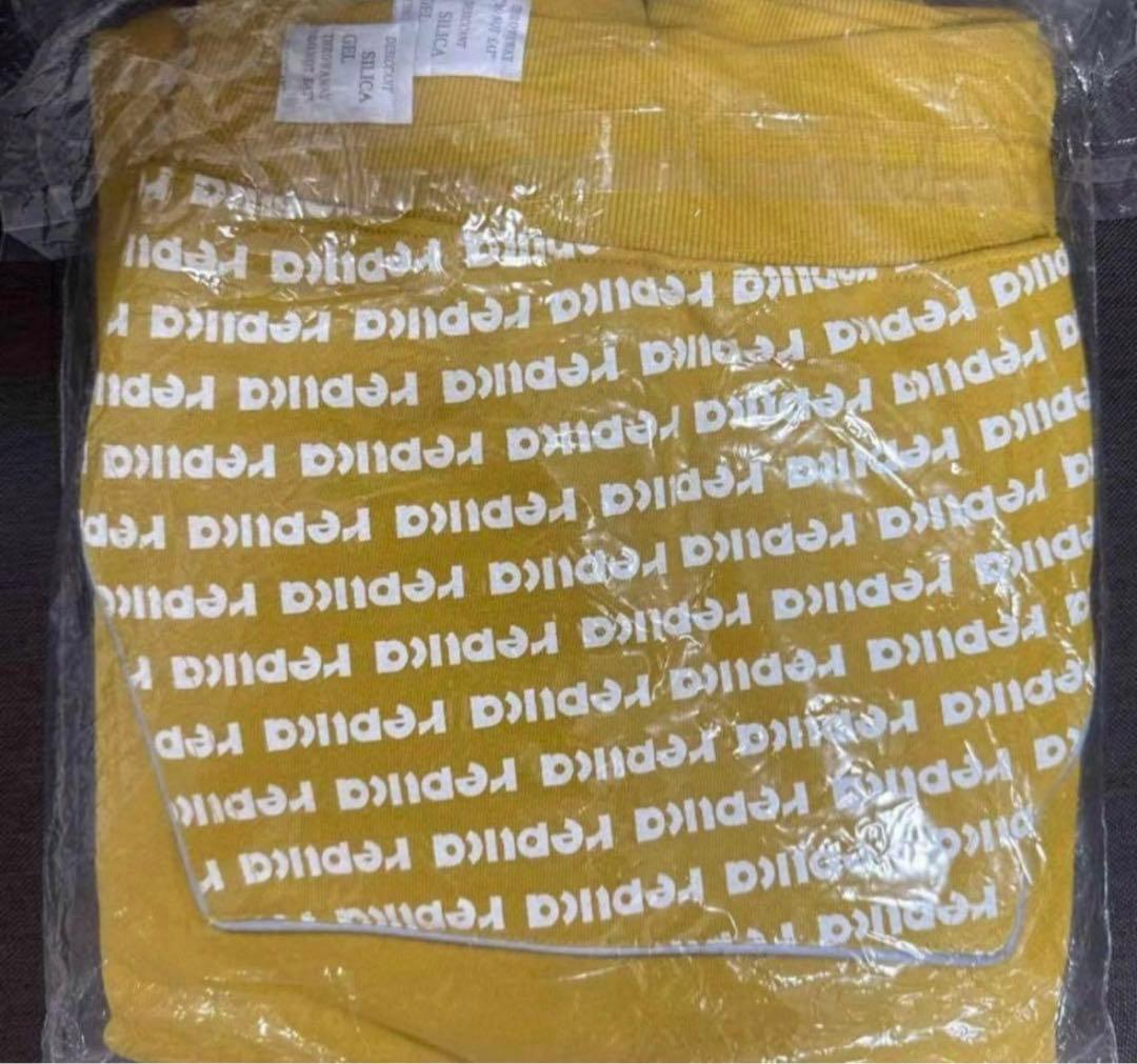 新品 vaundyロゴパーカー \"replica ZERO\" Lサイズ