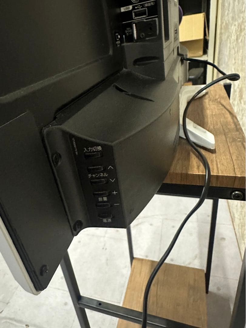 32型液晶テレビ　BKS32W5（RC-002）