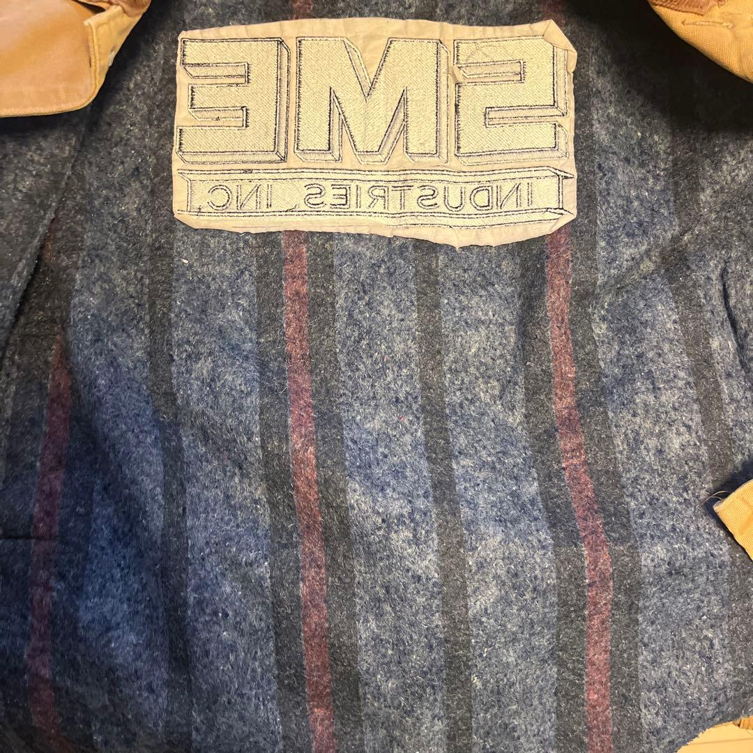 Carhartt ベージュジャケット SAFETY AWARD