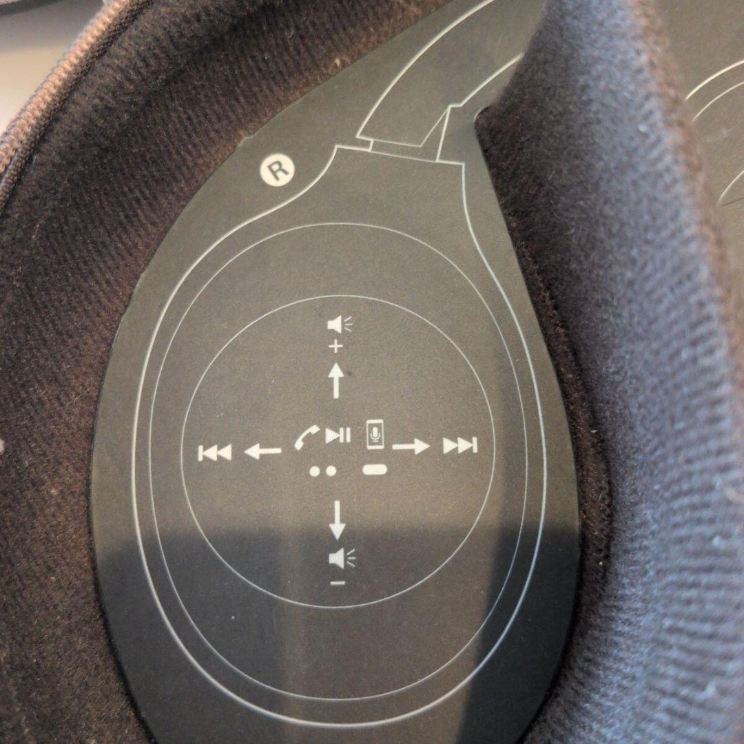 専用）SONY ワイヤレスヘッドホン ノイズキャンセリング WH-1000XM2