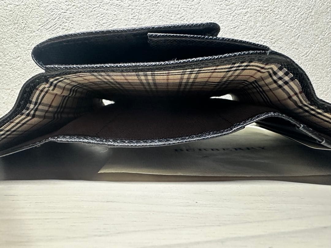 【美品】BURBERRY レザー 三つ折り財布 ノバチェック プレート ブラック
