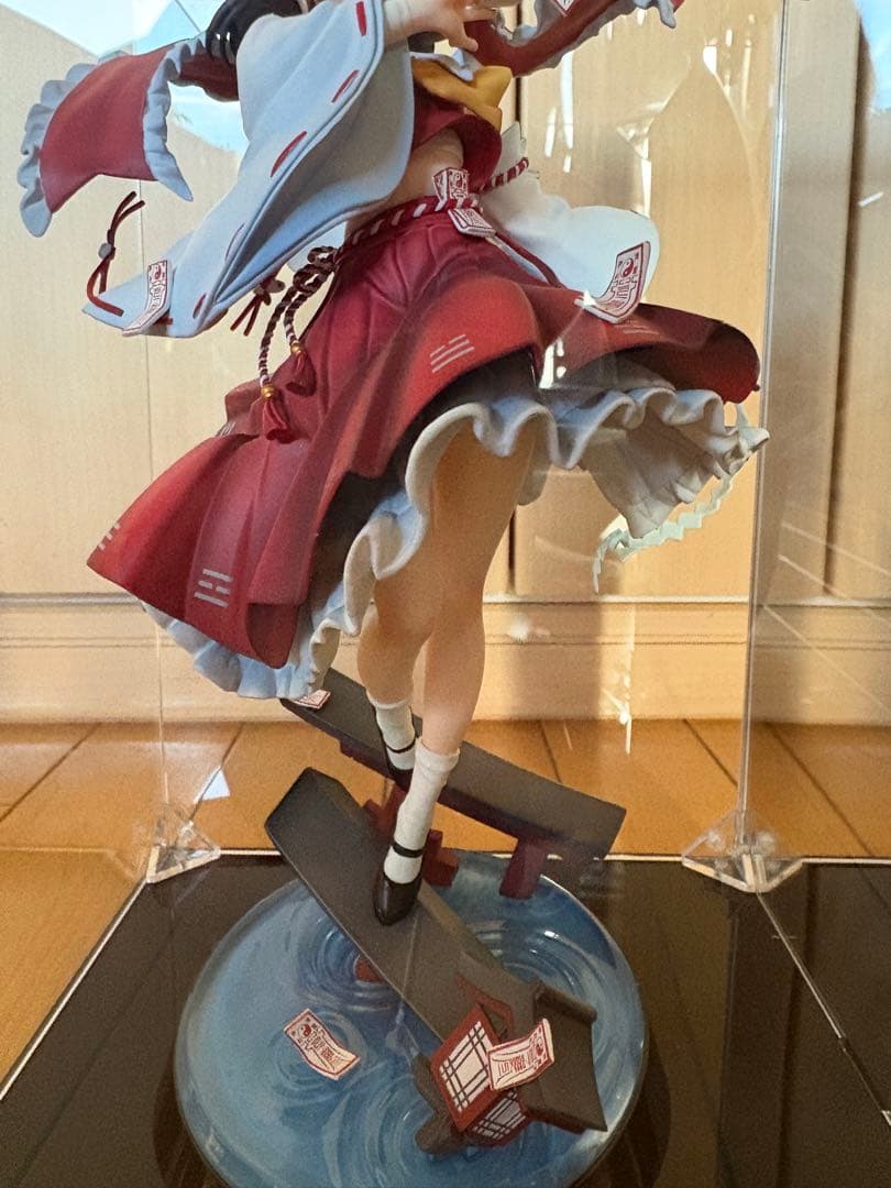 東方Project 博麗霊夢 楽園の素敵な巫女ver. 1/7 完成品フィギュア