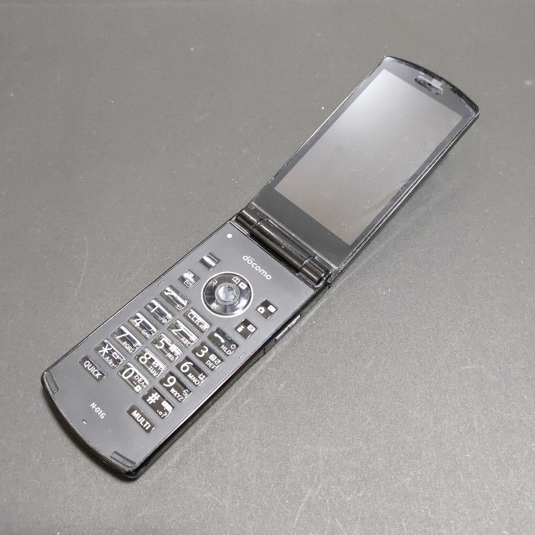 docomo N-01G ガラケー 折りたたみ式携帯電話